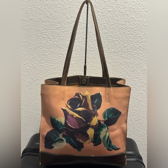 Patricia Nash Handbags - Patricia Nash Toscano Winter Bloom Pink Floral Leather Tote
